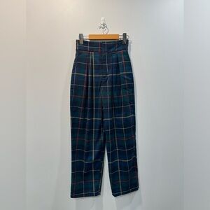 🎉 Urban Outfitters Women’s Tartan Cropped Pants